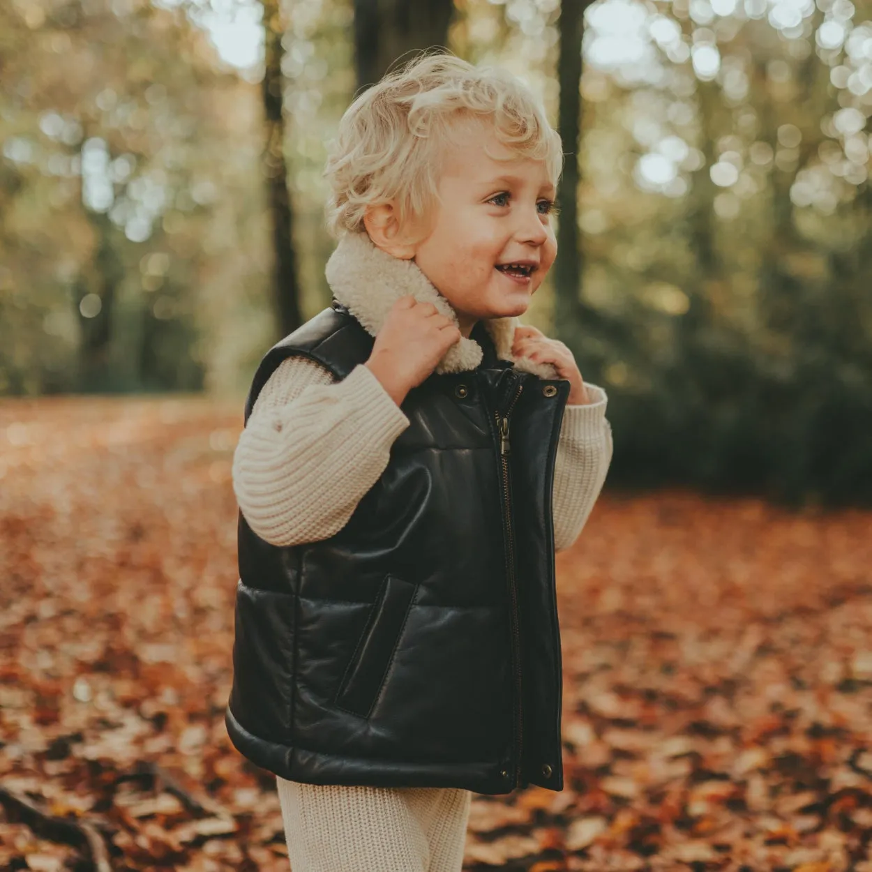 Bees Leather Bodywarmer | Navy Leather