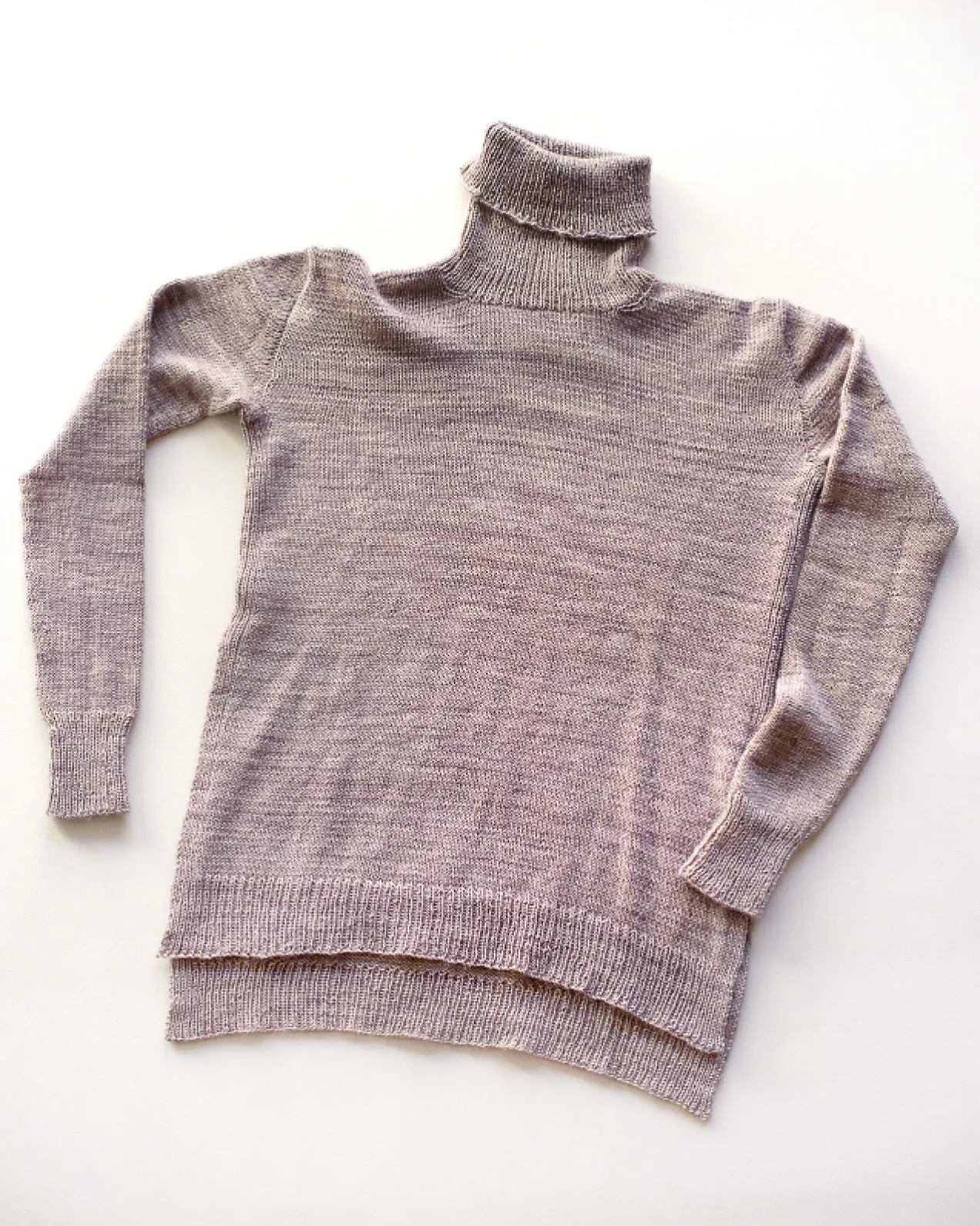 Minimal Pullover | Fingering