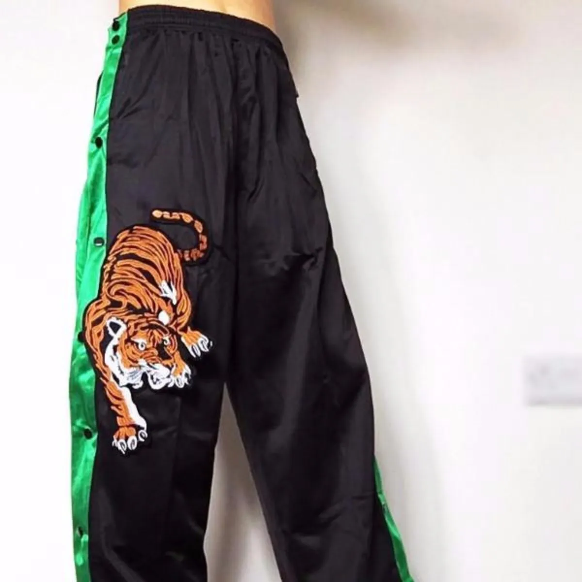 UNISEX TIGER POPPER BUTTONS TRACKSUIT